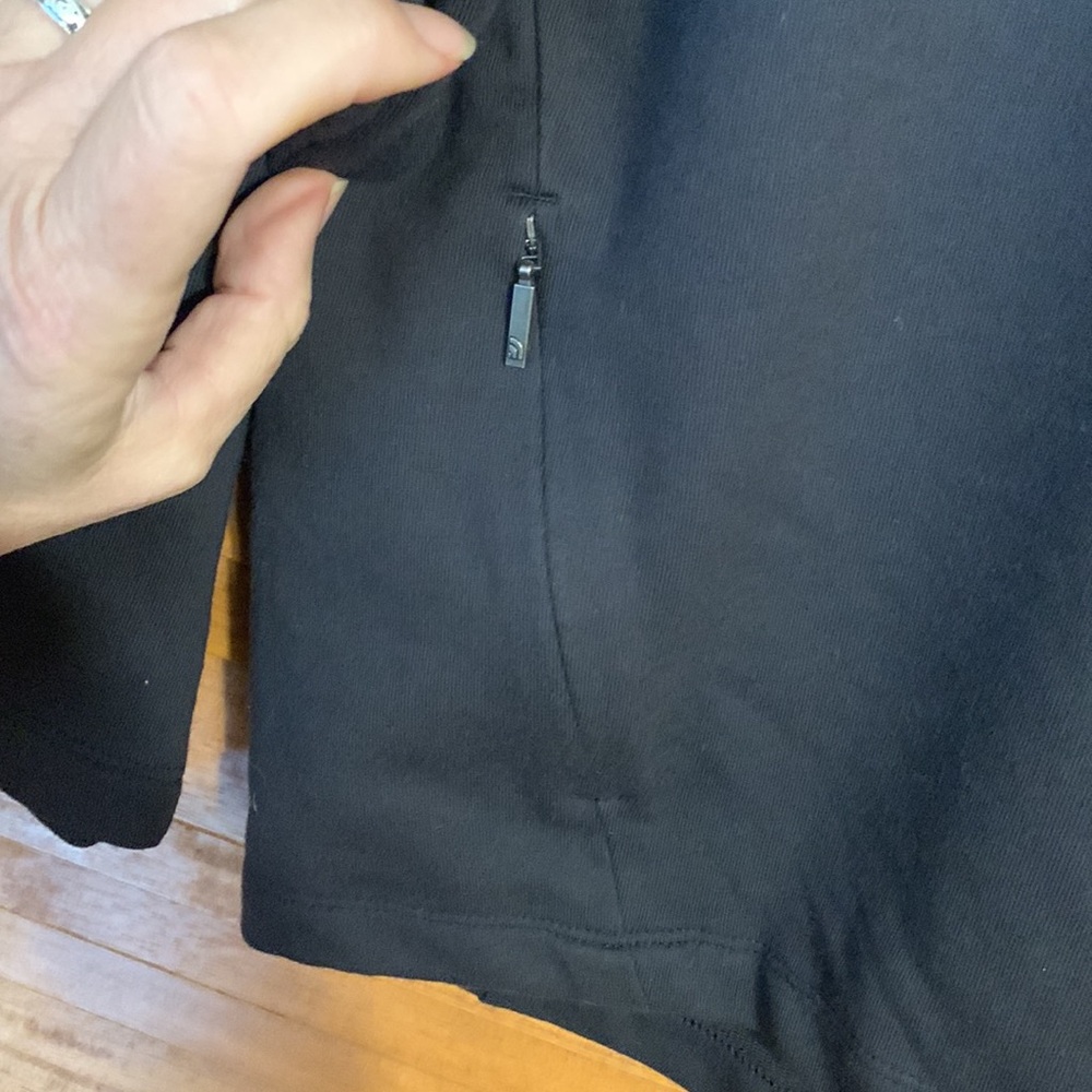 The North Face Black V-Neck Top - Picture 2 of 4